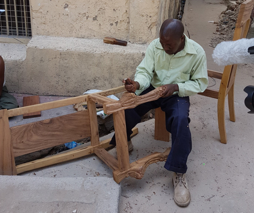 Kenyan Carpenter