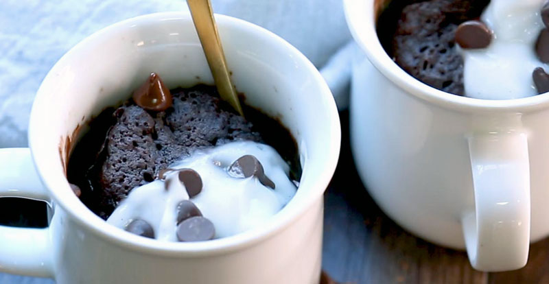 Hot chocolate mud mug - perfect food for cold winter nights